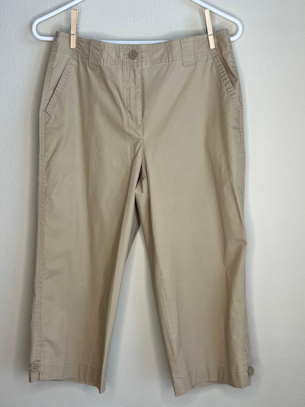 Talbots Petites Khaki Stretch Cropped Capri Pants Button Hem Accent Size 6P